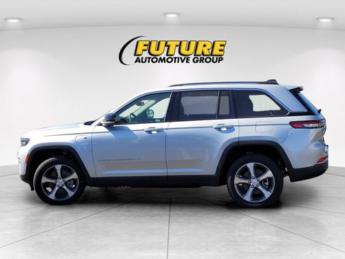 New 2024 Jeep Grand Cherokee Limited 4xe w/ Luxury Tech Group II AWD/4WD image 7