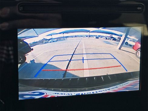 Used 2019 Toyota Corolla LE image 18