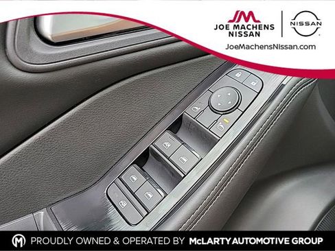 New 2026 Nissan Rogue SV w/ Cold Weather Package AWD/4WD image 18