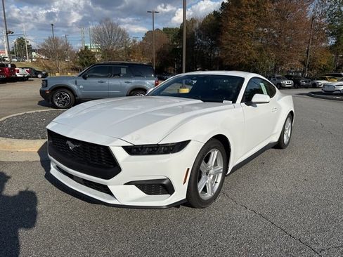 New 2026 Ford Mustang Coupe image 5