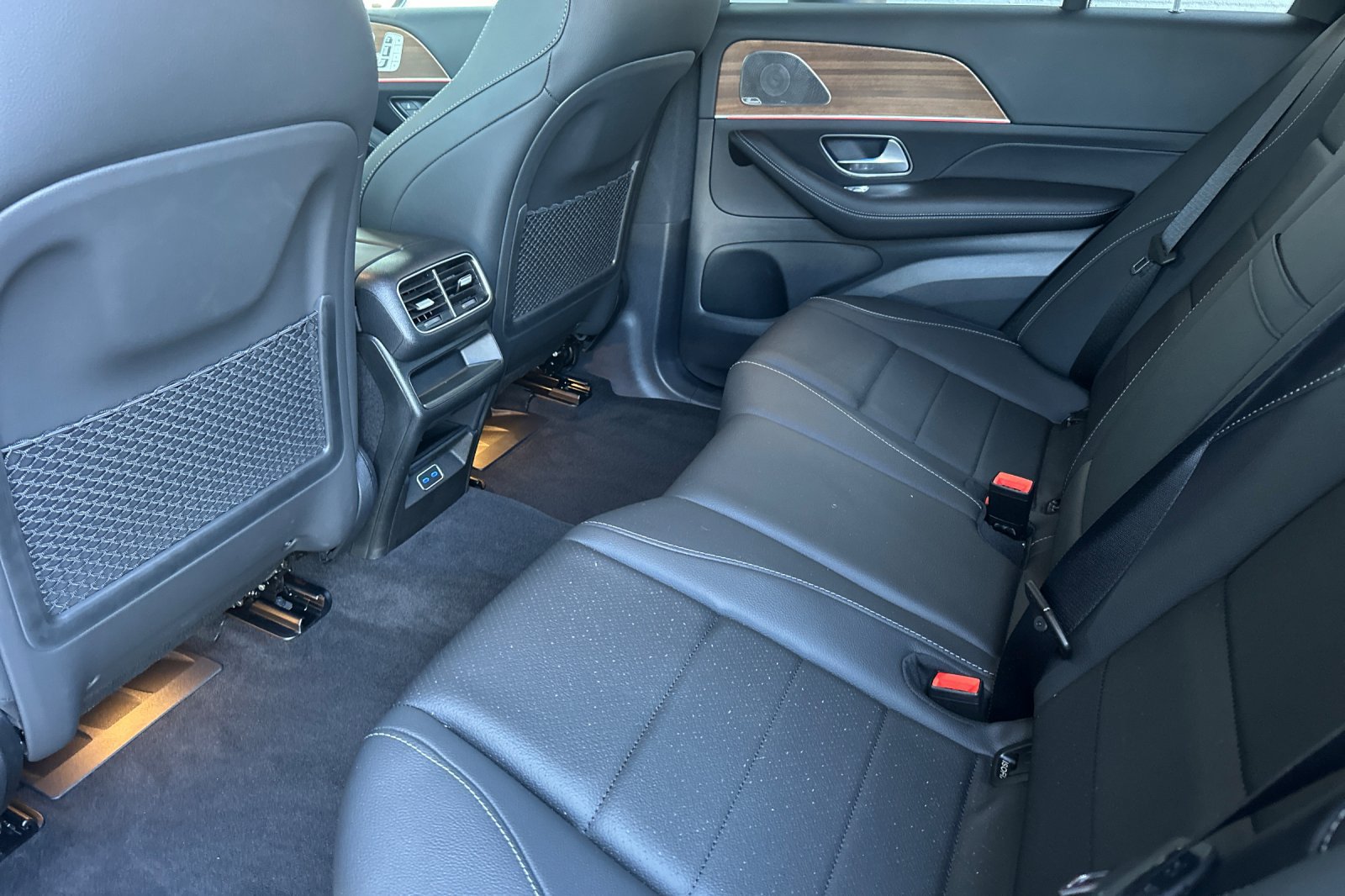 Certified 2026 Mercedes-Benz GLE 350 4MATIC image 4
