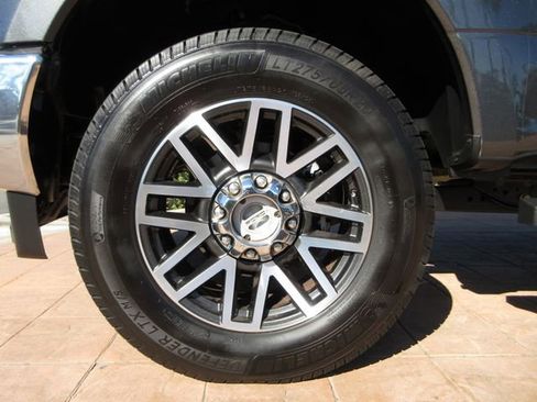 Used 2018 Ford F250 Lariat image 8