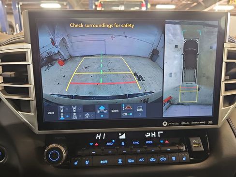 Used 2022 Toyota Tundra Platinum image 20