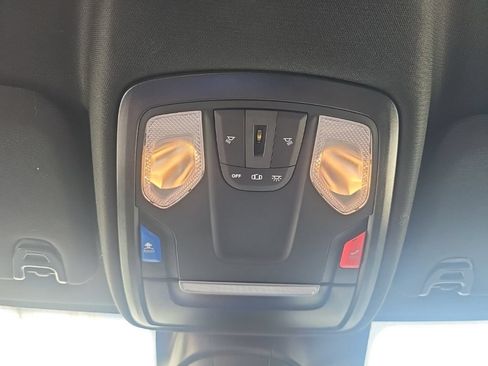 Used 2025 RAM 2500 Big Horn AWD/4WD image 20