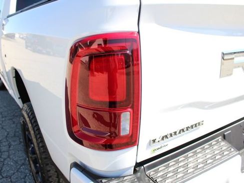 Used 2026 RAM 2500 Laramie AWD/4WD image 45