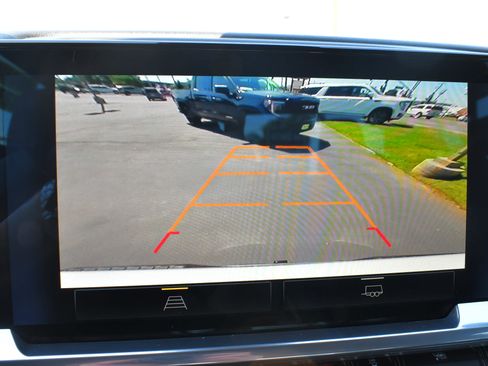 Used 2023 Chevrolet Silverado 1500 LT w/ Protection Package RWD image 15