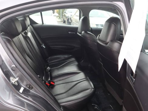 Used 2019 Acura ILX FWD image 12