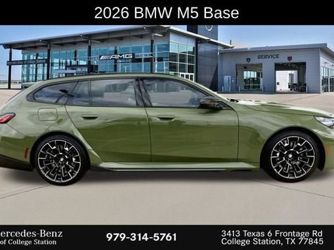 Used 2026 BMW M5 Touring w/ M Driver's Package AWD/4WD image 2