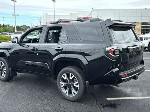 New 2026 Toyota 4Runner TRD Sport Premium AWD/4WD image 6
