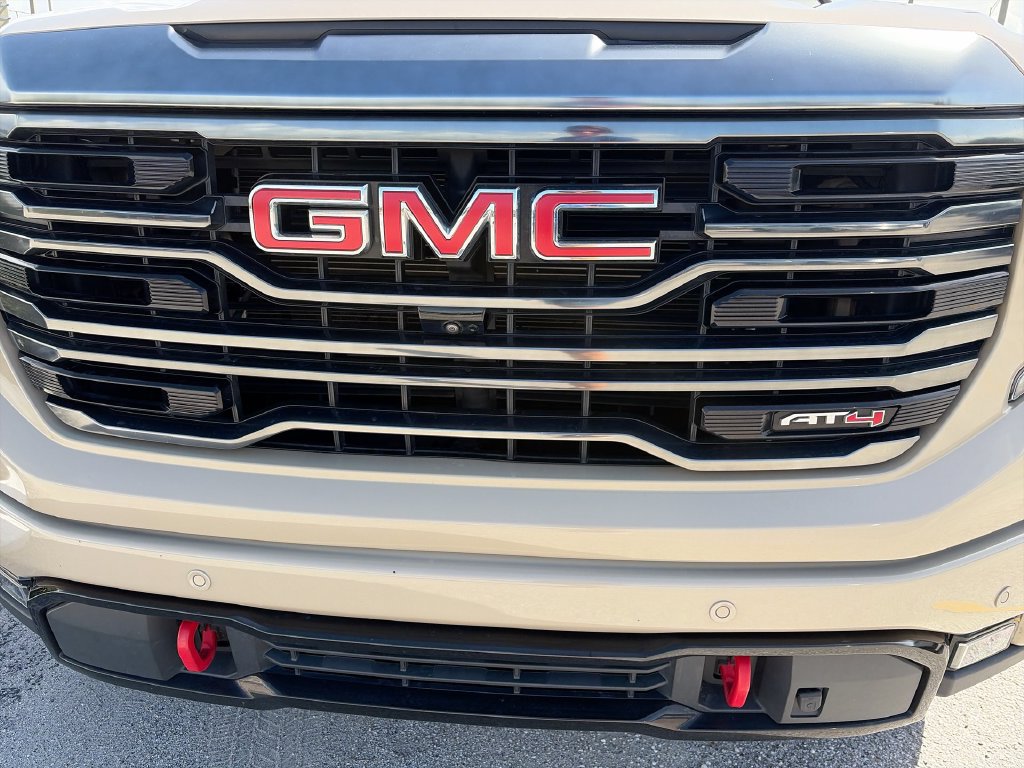 Used 2023 GMC Sierra 1500 AT4 w/ AT4 Premium Package AWD/4WD image 35