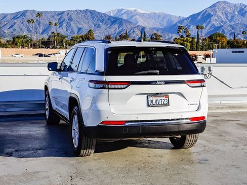 Used 2023 Jeep Grand Cherokee Limited w/ Luxury Tech Group II image 7