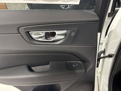 Used 2025 Volvo XC60 T8 Plus w/ Climate Package image 19