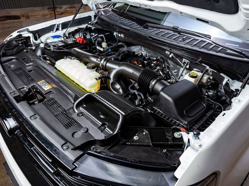 Used 2025 Ford Expedition Max Platinum w/ Platinum Ultimate Package image 41