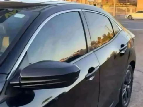 Used 2017 Honda Civic EX-L image 8
