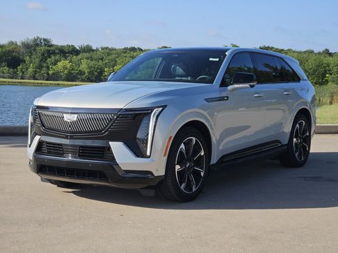 New 2025 Cadillac Escalade IQ Sport 2 AWD/4WD image 2