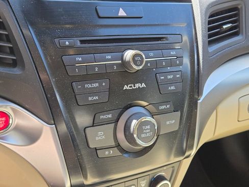 Used 2016 Acura ILX FWD image 11