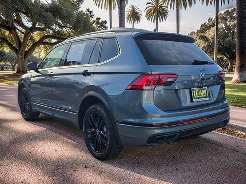Used 2022 Volkswagen Tiguan SE R-Line FWD image 7