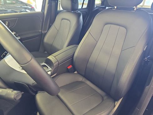 Certified 2025 Mercedes-Benz GLA 250 image 16