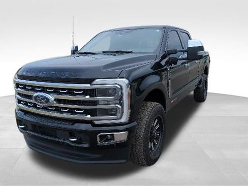 Used 2024 Ford F250 Platinum AWD/4WD image 7