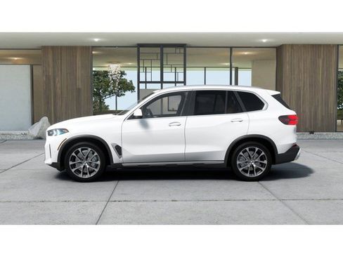 New 2026 BMW X5 sDrive40i w/ Premium Package image 4