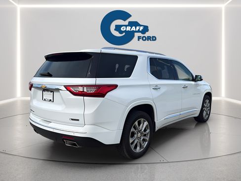 Used 2018 Chevrolet Traverse Premier AWD/4WD image 10