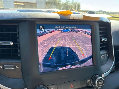 Used 2021 RAM 1500 Lone Star image 10