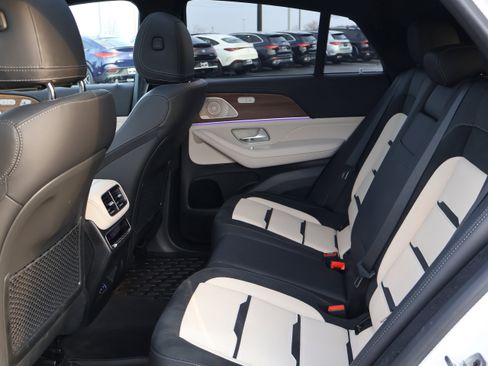 Certified 2025 Mercedes-Benz GLE 63 AMG S image 17