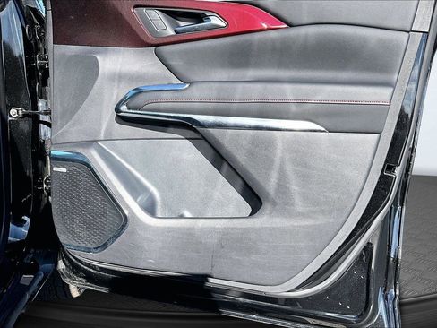 Used 2024 Chevrolet Traverse RS w/ LPO, Floor Liner Package image 25