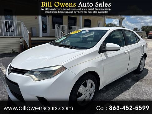 Used 2014 Toyota Corolla LE FWD image 1