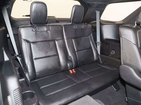 Used 2020 Ford Explorer ST w/ Premium Technology Package image 15