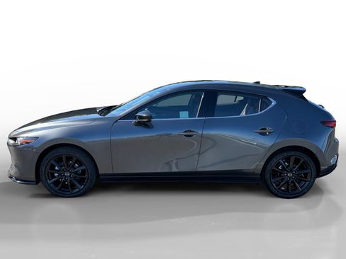New 2026 MAZDA MAZDA3 Hatchback w/Premium Plus Pkg AWD/4WD image 2