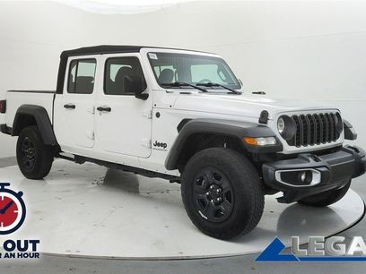 Used 2024 Jeep Gladiator Sport