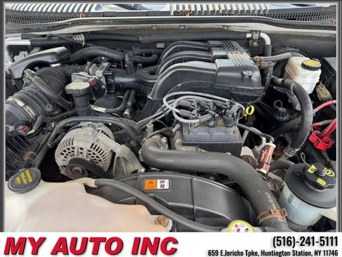 Used 2008 Ford Explorer Sport Trac Limited image 25