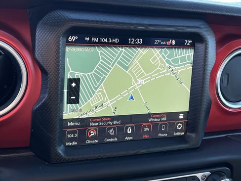 Used 2021 Jeep Wrangler Unlimited Rubicon image 18