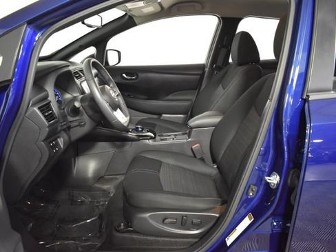 Used 2025 Nissan Leaf SV Plus FWD image 11
