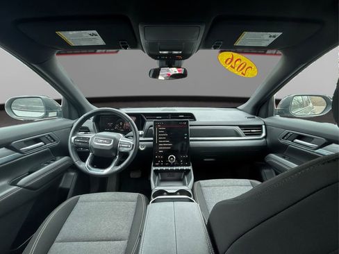 Used 2026 GMC Terrain Elevation image 25