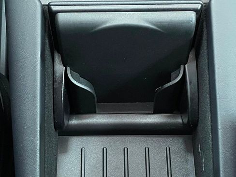 Used 2020 Tesla Model S Long Range Plus image 37