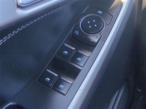 Certified 2023 Ford Explorer XLT w/ Equipment Group 202A image 25