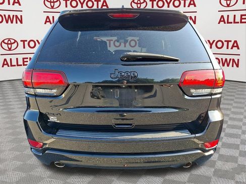 Used 2015 Jeep Grand Cherokee Altitude AWD/4WD image 6