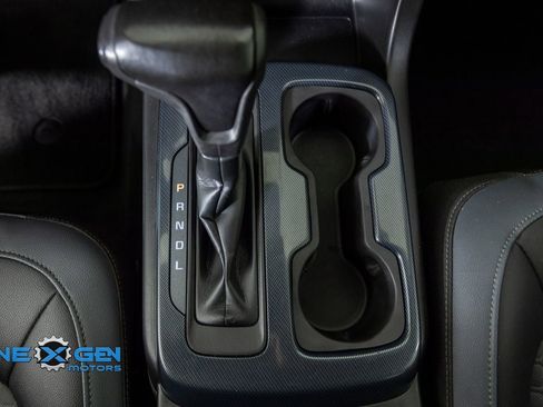 Used 2020 Chevrolet Colorado Z71 AWD/4WD image 21