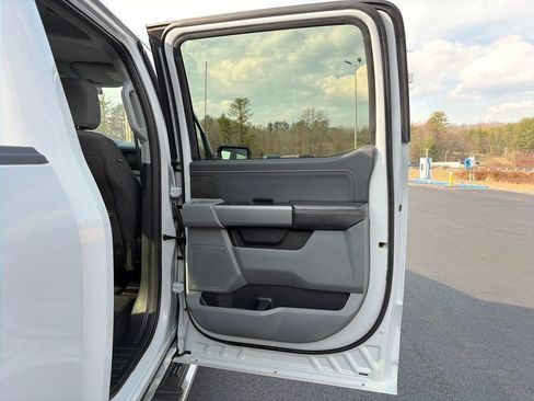 Used 2025 Ford F150 XLT w/ Equipment Group 301A Standard image 23