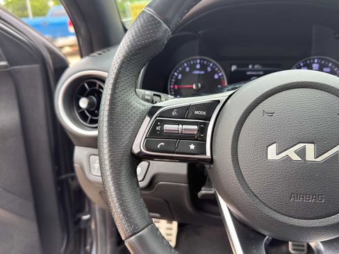 Certified 2023 Kia Forte GT-Line FWD image 19