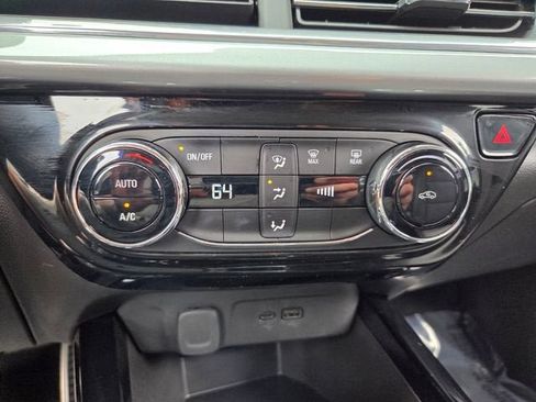 Used 2024 Chevrolet Trax LT FWD image 27