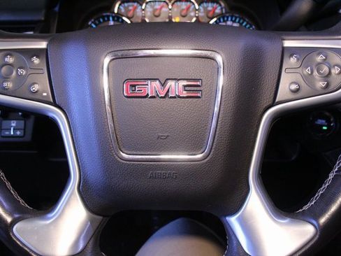 Used 2017 GMC Yukon XL SLT image 23