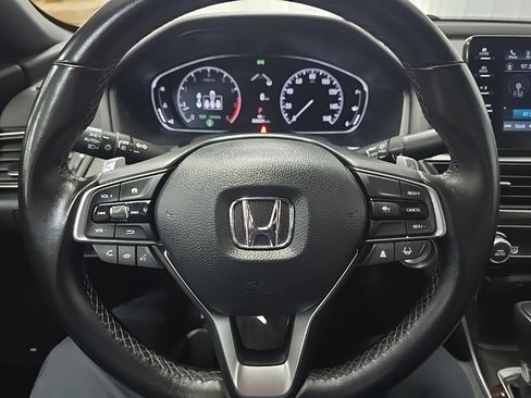 Used 2022 Honda Accord Sport image 18