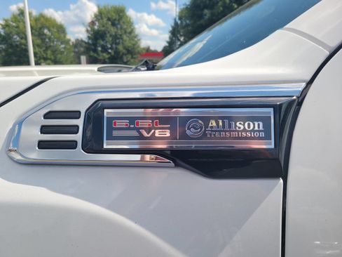 Used 2025 GMC Sierra 2500 Pro AWD/4WD image 26