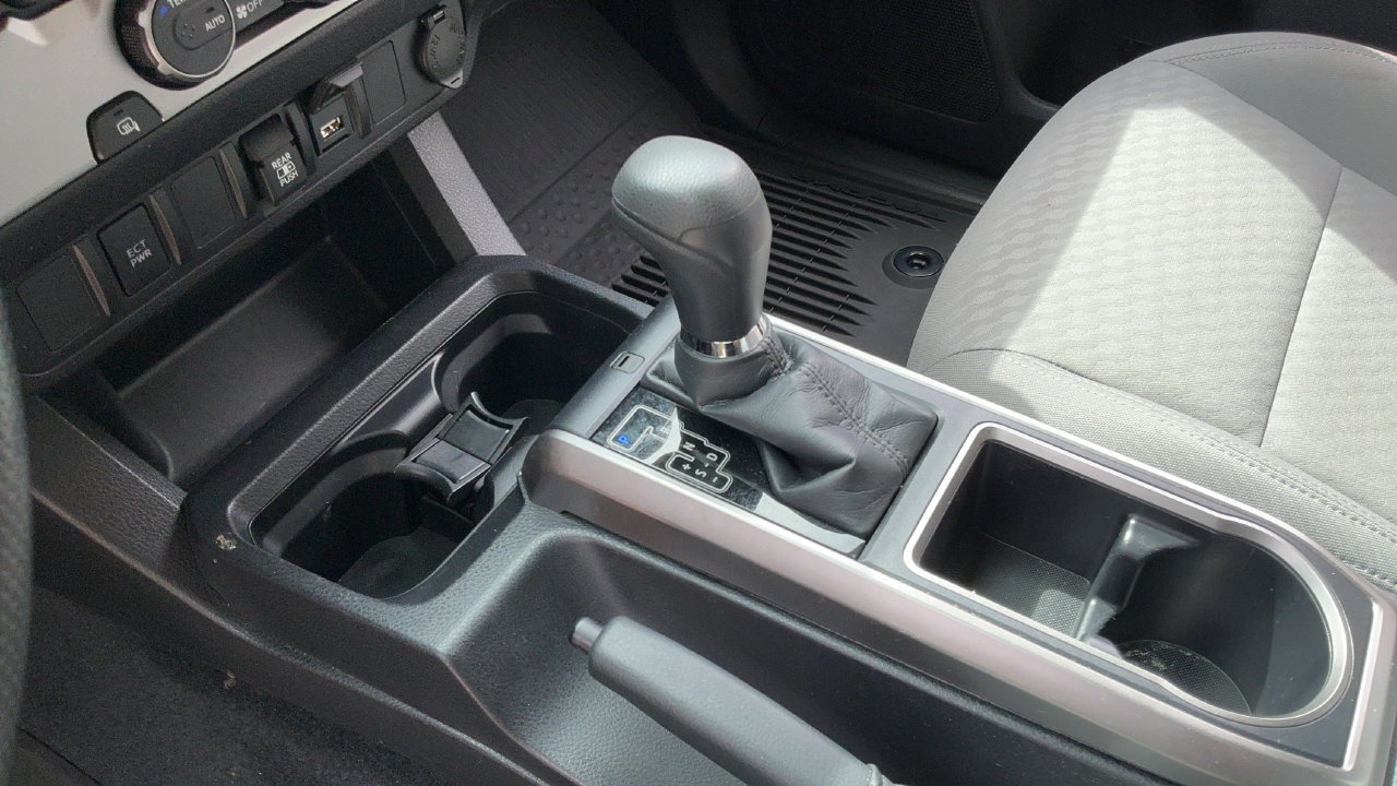 Used 2023 Toyota Tacoma SR5 RWD image 24