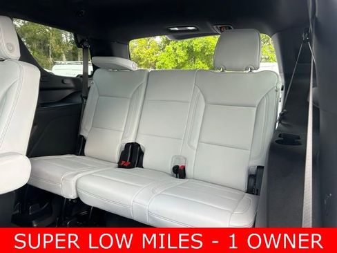 Used 2025 Chevrolet Tahoe Premier image 16