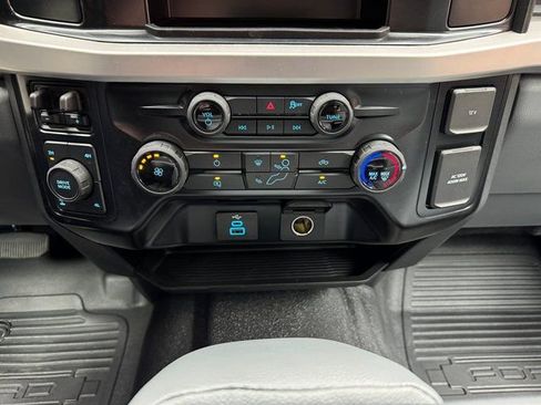 New 2025 Ford F250 XL w/ XL Chrome Package image 19