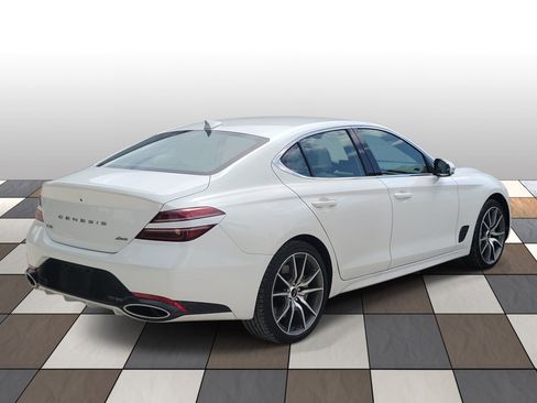 Used 2025 Genesis G70 2.5T AWD/4WD image 4